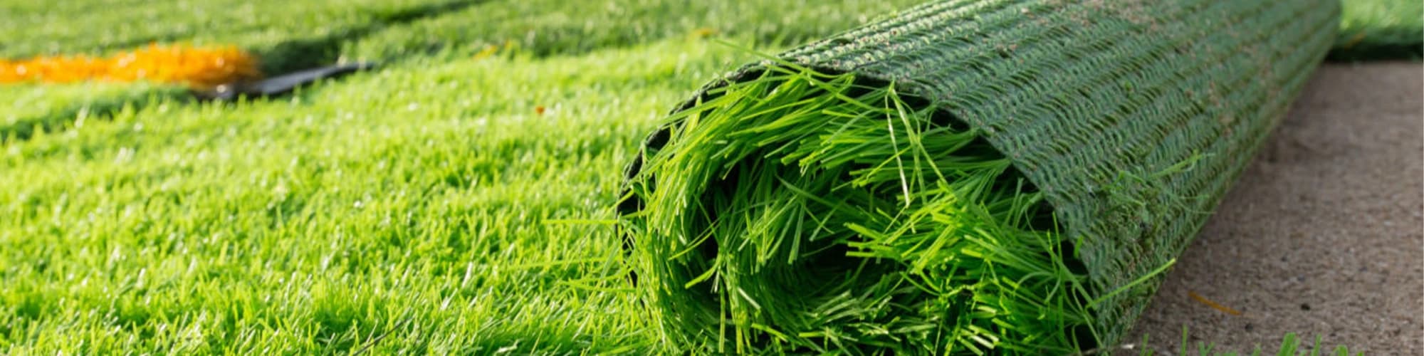 Transforma tus espacios con el pasto ideal